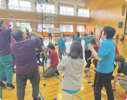 ふれあい大会（玉入れ）